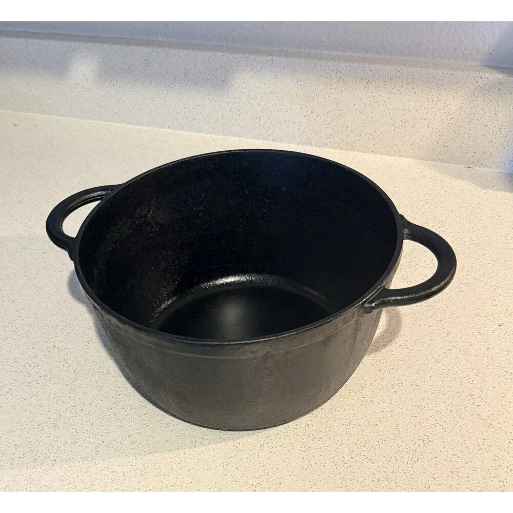 Pioneer Woman Timeless Cast Iron 5-Quart Pre-Seasoned Dutch Oven